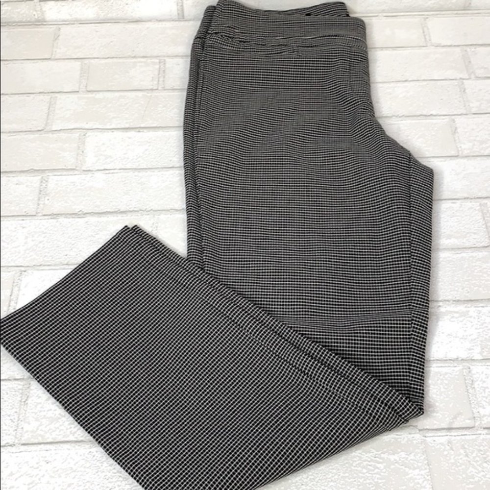 Hilary Radley Pull On Checkered Pants